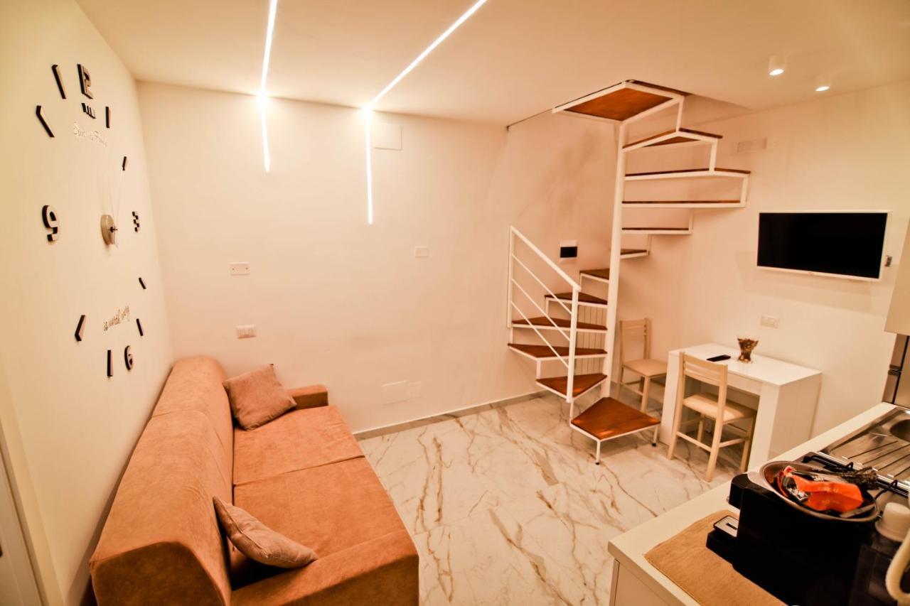 Casa Vacanze Mergellina 84 Chiaia, Stadio Maradona Lungomarecaracciolo Neapol Exteriér fotografie